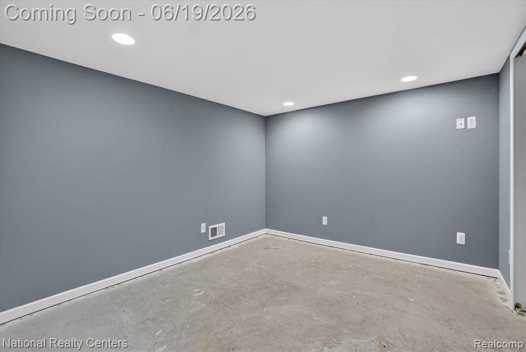 8280 W Rolston Road, Linden, MI 48451 — Photo 22