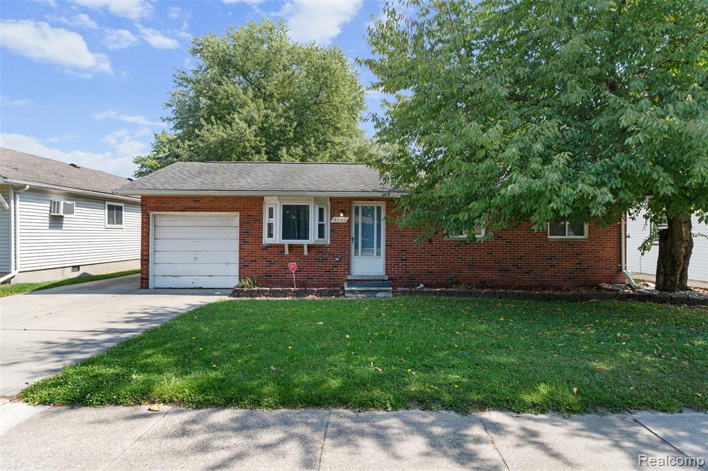 9381 Pardee Road, Taylor, MI 48180 — Photo 2