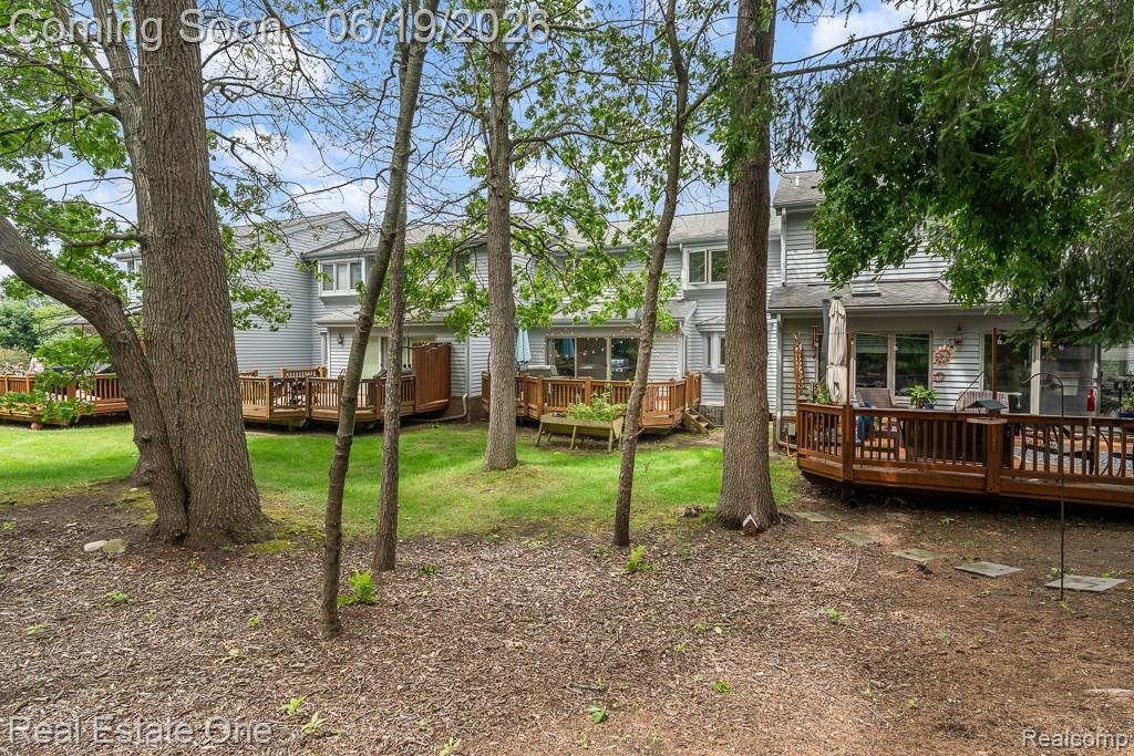 6595 Scenic Pines Court, Clarkston, MI — Photo 31