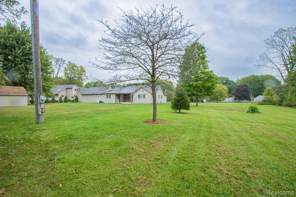 5112 BRYSON Lane, East China, MI — Photo 35