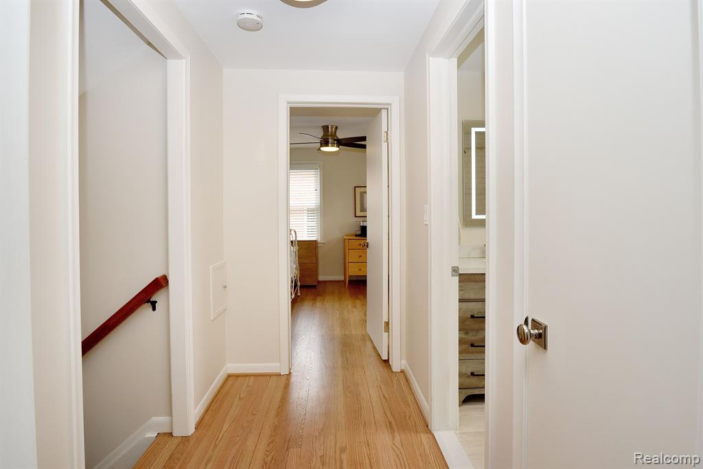 4121 S FULTON Place, Royal Oak, MI 48073 — Photo 23