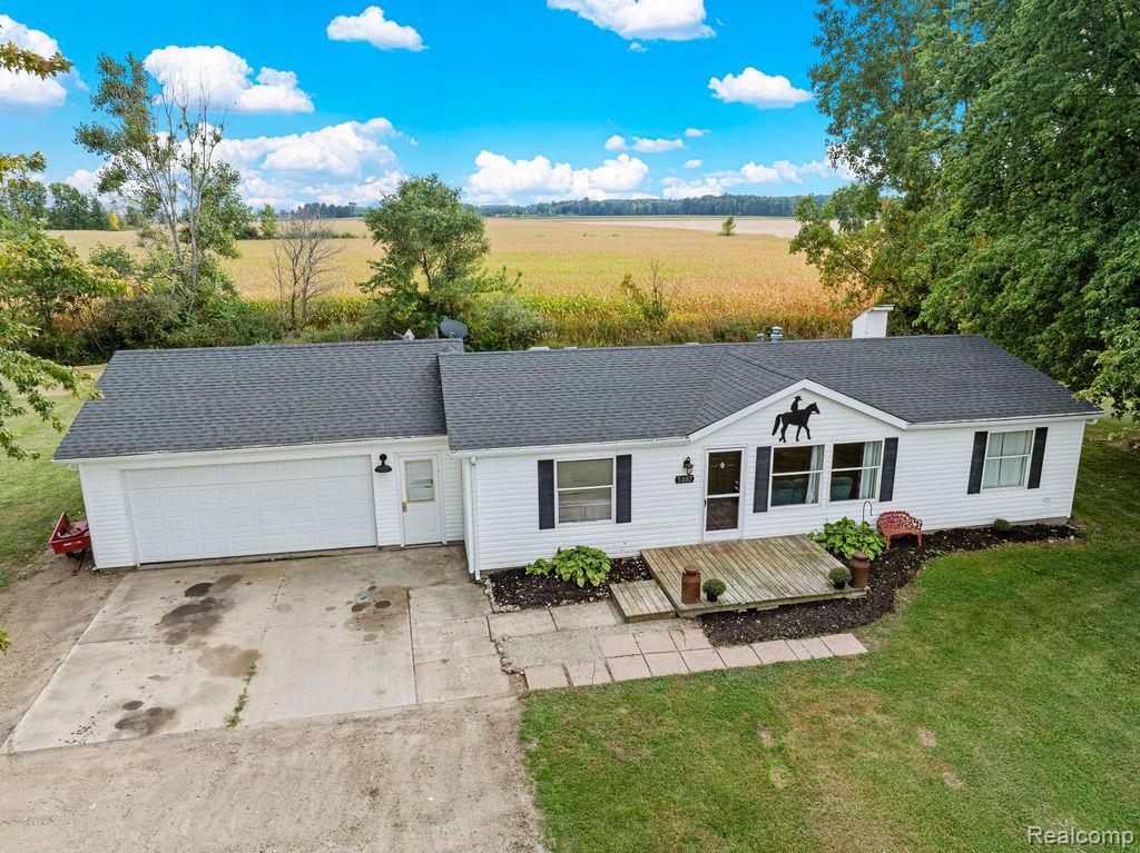5087 W Sanilac Road, Snover, MI 48472 — Photo 33