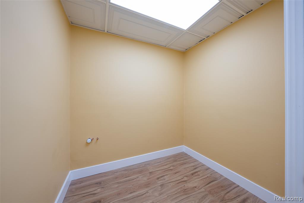 1095 W Huron Street, Waterford, MI 48328 — Photo 27
