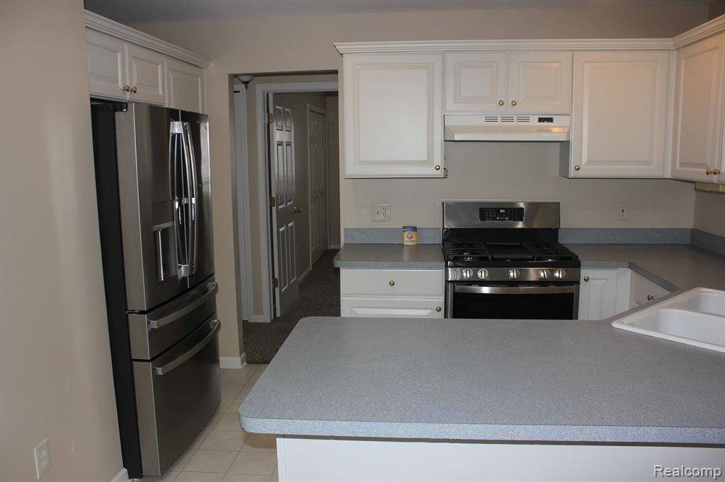 41205 CHANCELLOR, Clinton Twp, MI 48038 — Photo 20