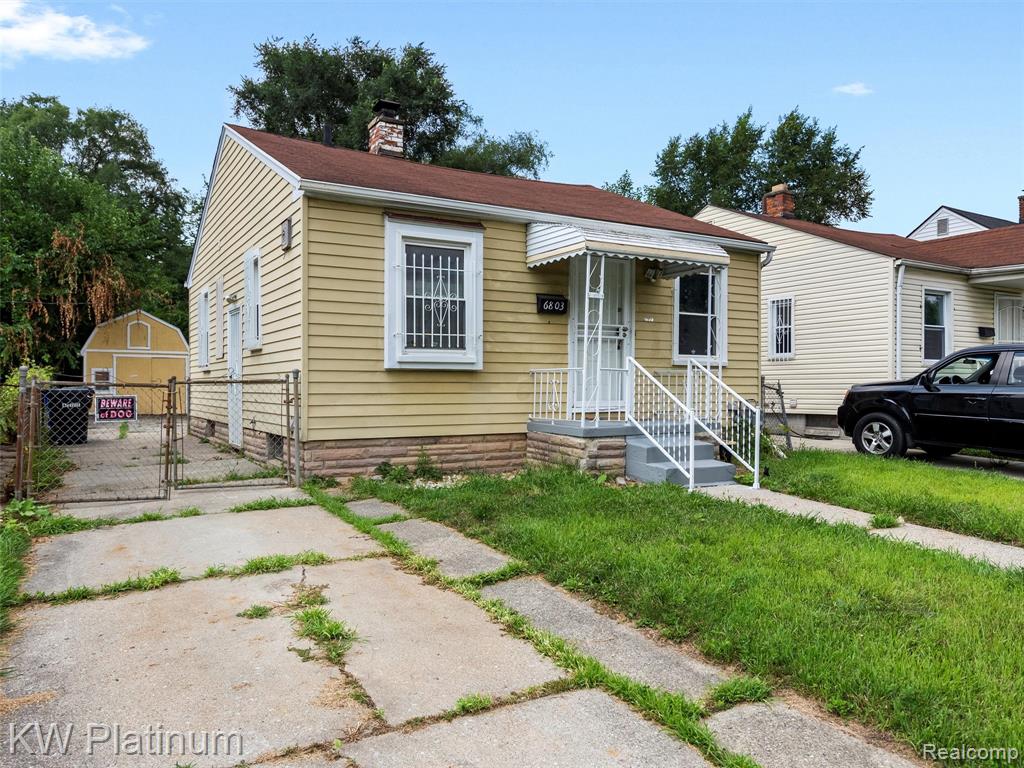 6803 Plainview Avenue, Detroit, MI 48228 — Photo 2