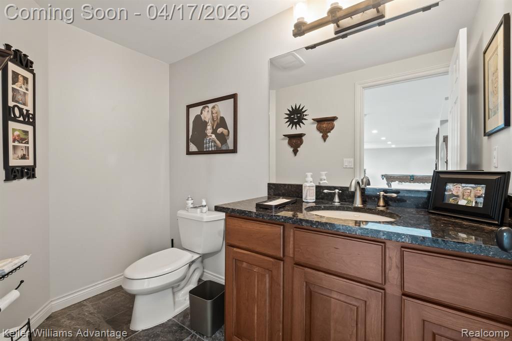 10993 Stoney Point Drive, South Lyon, MI, 48178