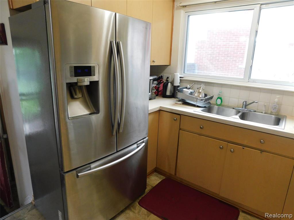8263 Linda Street, Warren, MI 48093 — Photo 13