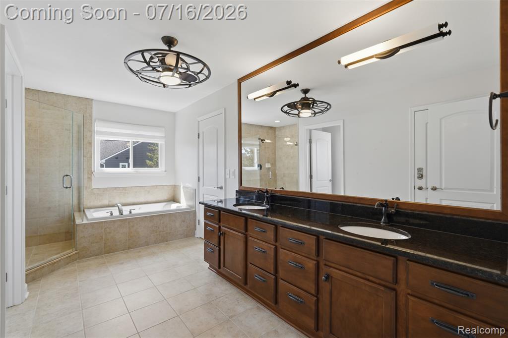 23782 Prescott Lane E, South Lyon, MI 48178 — Photo 35