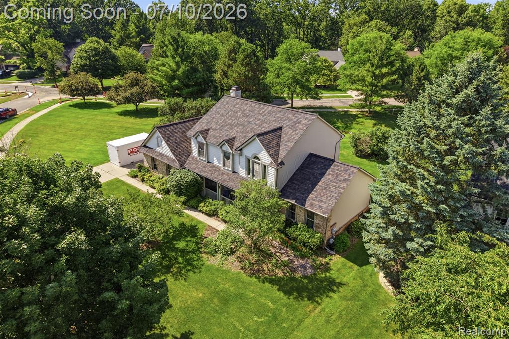 4110 Castlewood Drive, Wixom, MI 48393 — Photo 30