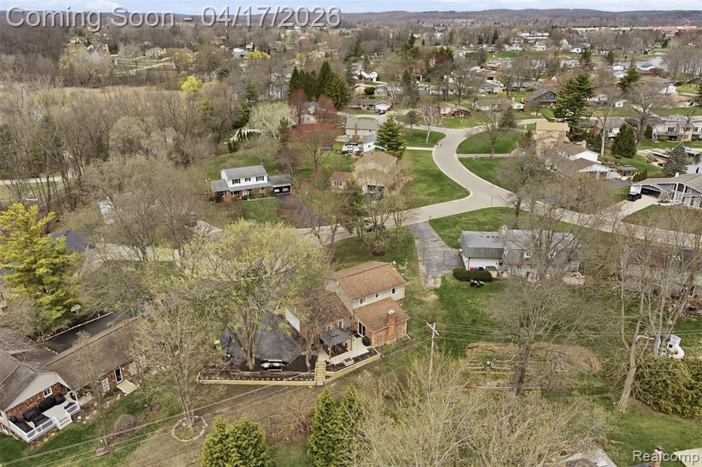 9610 Woody Court, White Lake, MI — Photo 38