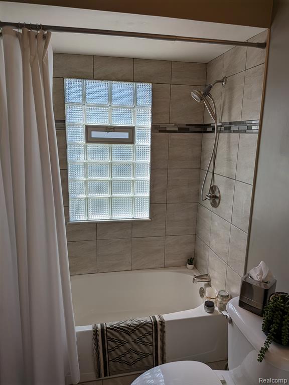 88 CROCKER Boulevard, Mount Clemens, MI 48043 — Photo 12