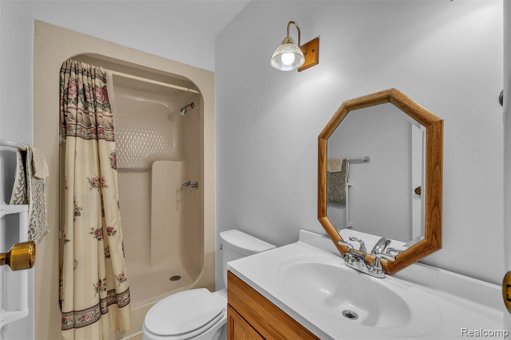 4419 Grace Avenue, Wayne, MI 48184 — Photo 31