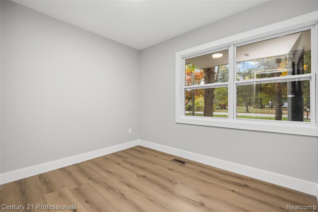 45466 Fairchild Road, Macomb, MI 48042 — Photo 26