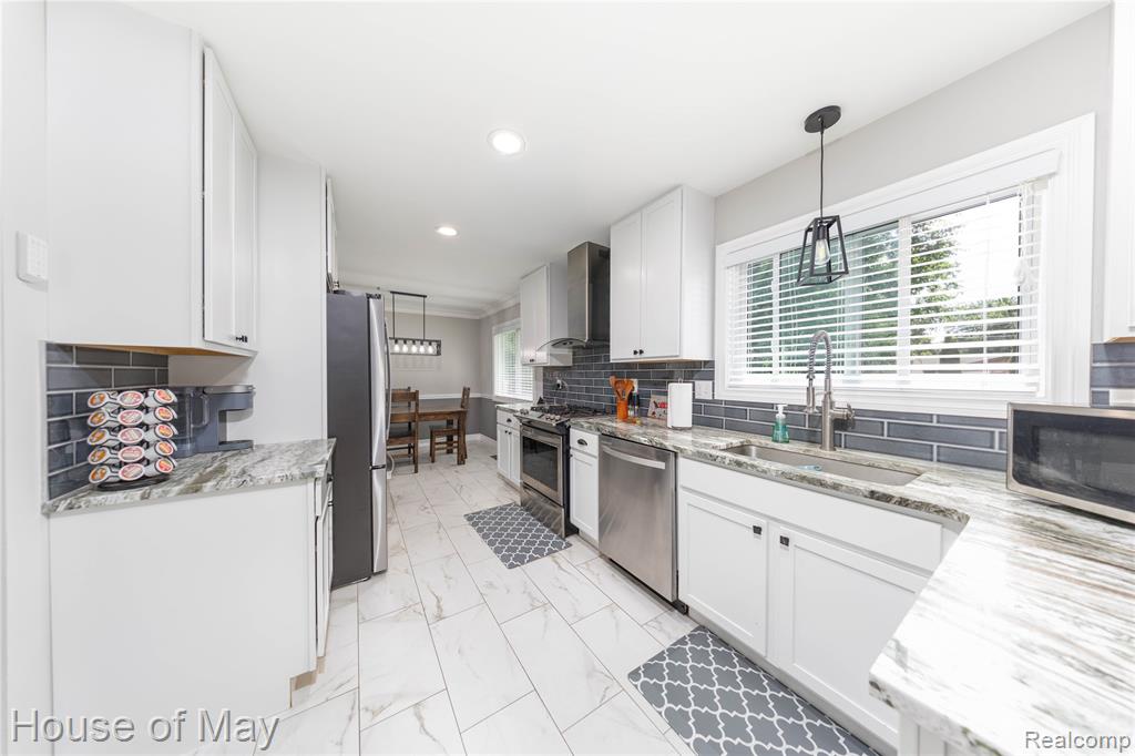 4624 Maeder Street, Shelby Twp, MI 48316 — Photo 6