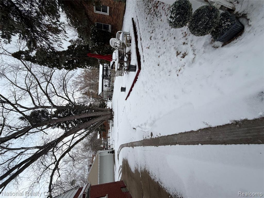 9316 Whitcomb Street, Detroit, MI 48228 — Photo 21