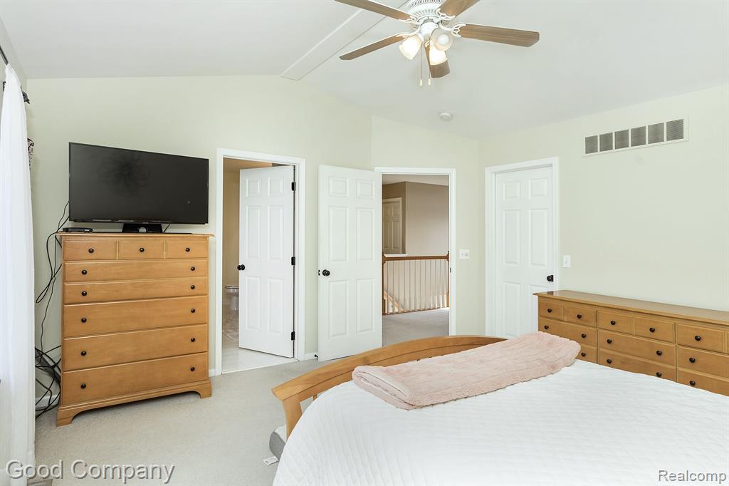 883 VANDERPOOL Drive, Troy, MI 48083 — Photo 25