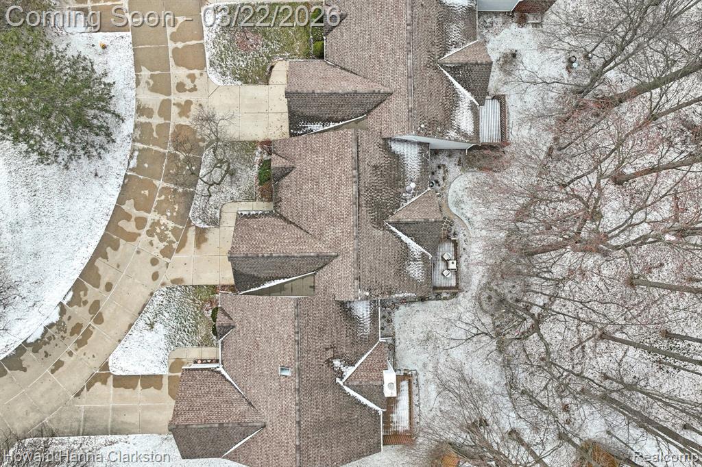 6819 Fox Lane, Waterford, MI 48327 — Photo 34