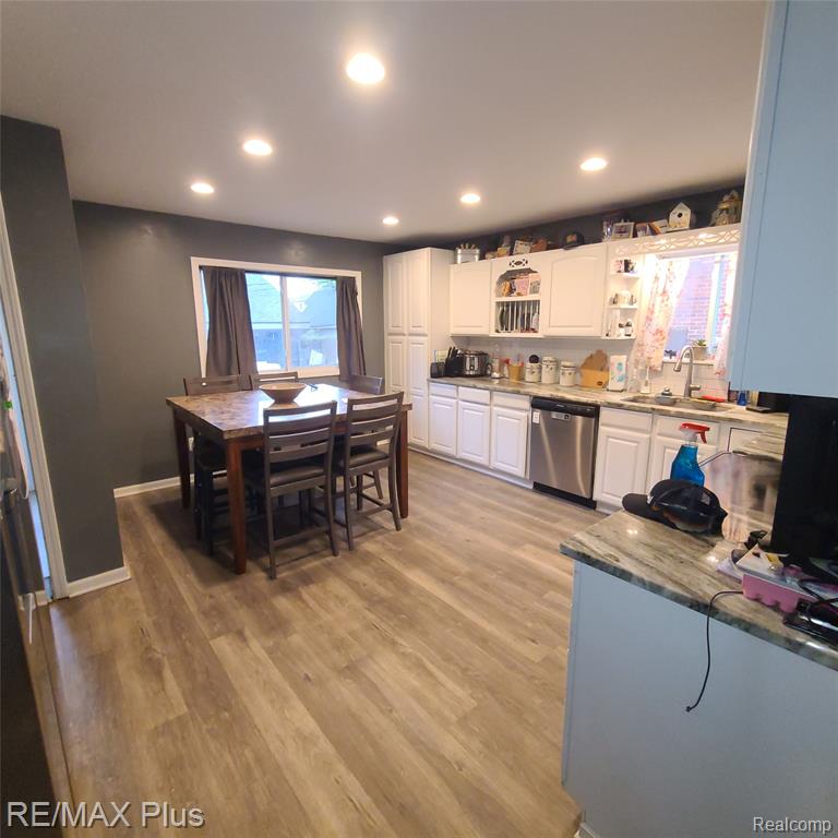 698 Shenandoah Drive, Clawson, MI — Photo 11