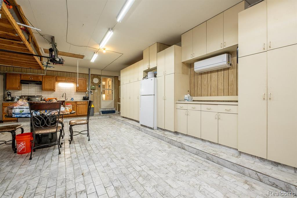 41924 ALDEN Drive, Clinton Twp, MI 48038 — Photo 50