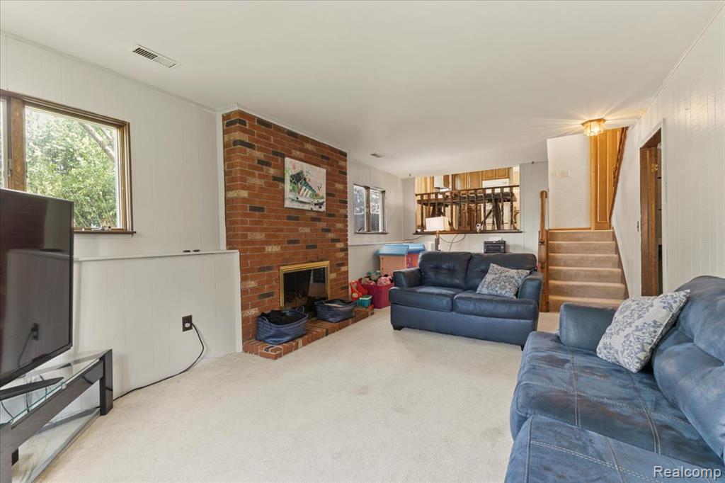 42109 Hartford Drive, Canton, MI 48187 — Photo 31