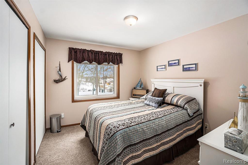 9213 Apple Orchard Drive, Fenton, MI 48430 — Photo 10