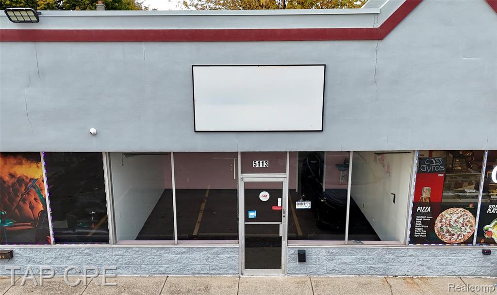 5113 E 9 Mile Road, Warren, MI 48089 — front exterior