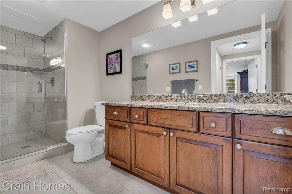 5808 KNOB HILL Circle, Clarkston, MI 48348 — Photo 32
