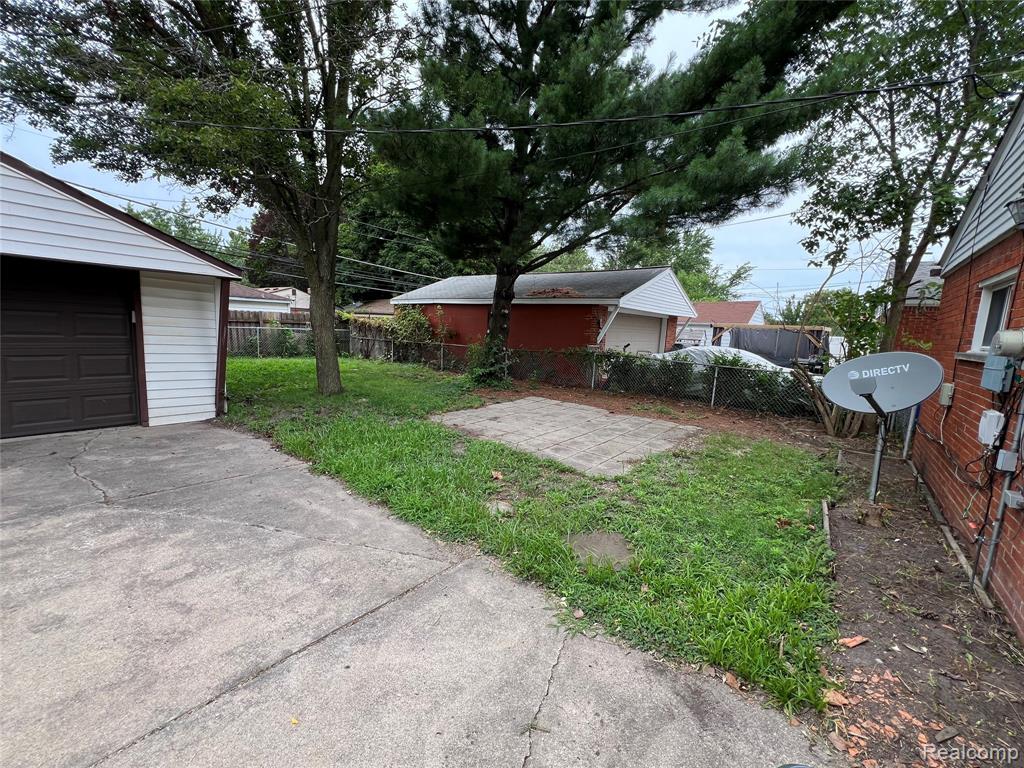 4696 Roosevelt Boulevard, Dearborn Heights, MI, 48125