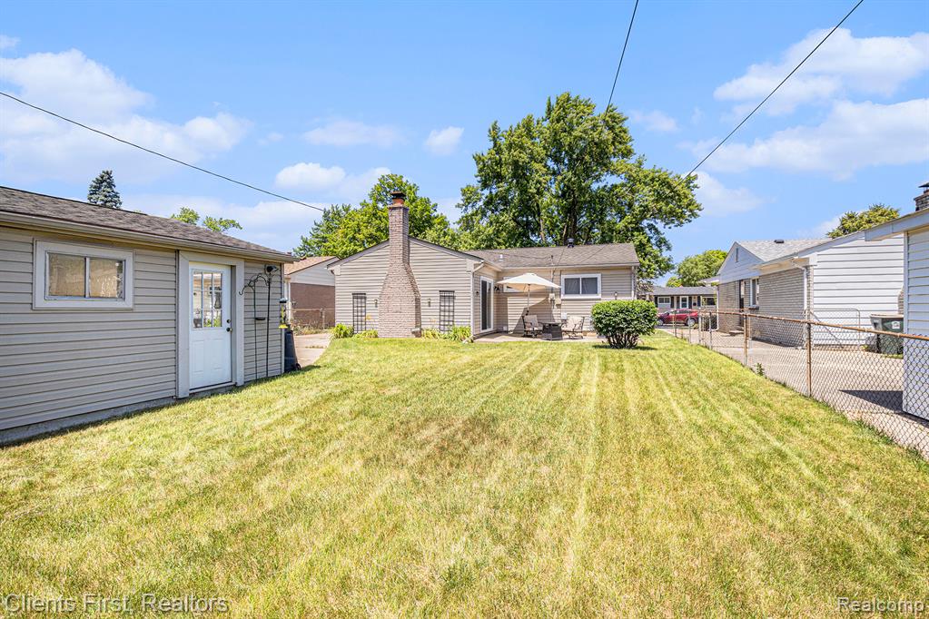 39805 Hillary Drive, Canton, MI 48187 — Photo 22