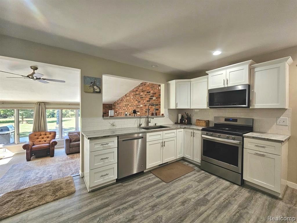 9750 Whitmore Lake Road, Brighton, MI 48116 — Photo 7
