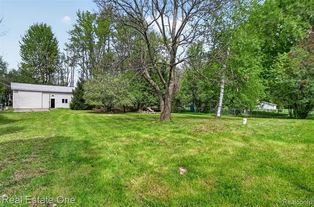 8391 E Court Street, Davison, MI 48423 — Photo 22
