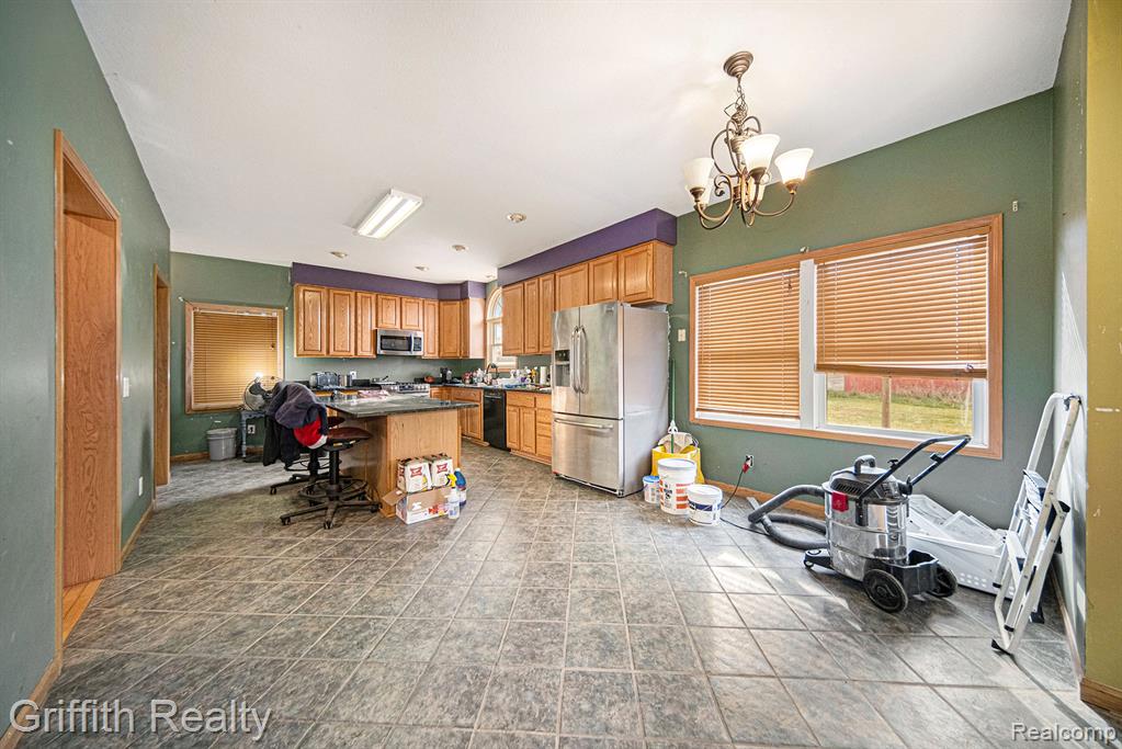 3940 E Cohoctah Road, Howell, MI 48855 — Photo 8