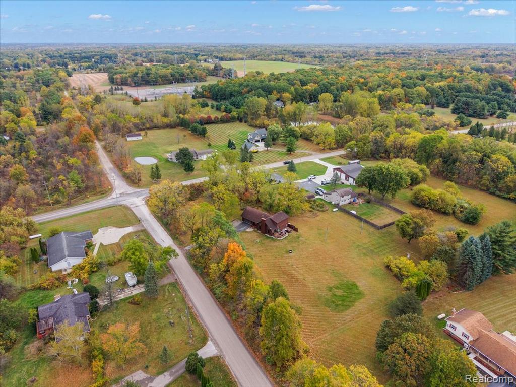 8021 Washburn Road, Goodrich Vlg, MI — Photo 64