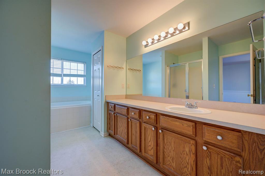 7273 BELLE MEADE Street, Ypsilanti, MI 48197 — Photo 26