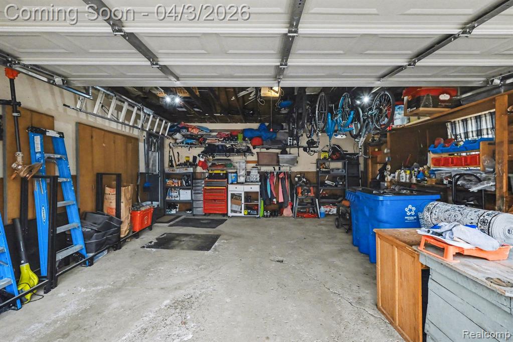 7377 Grandwood Drive, Swartz Creek, MI 48473 — Photo 27