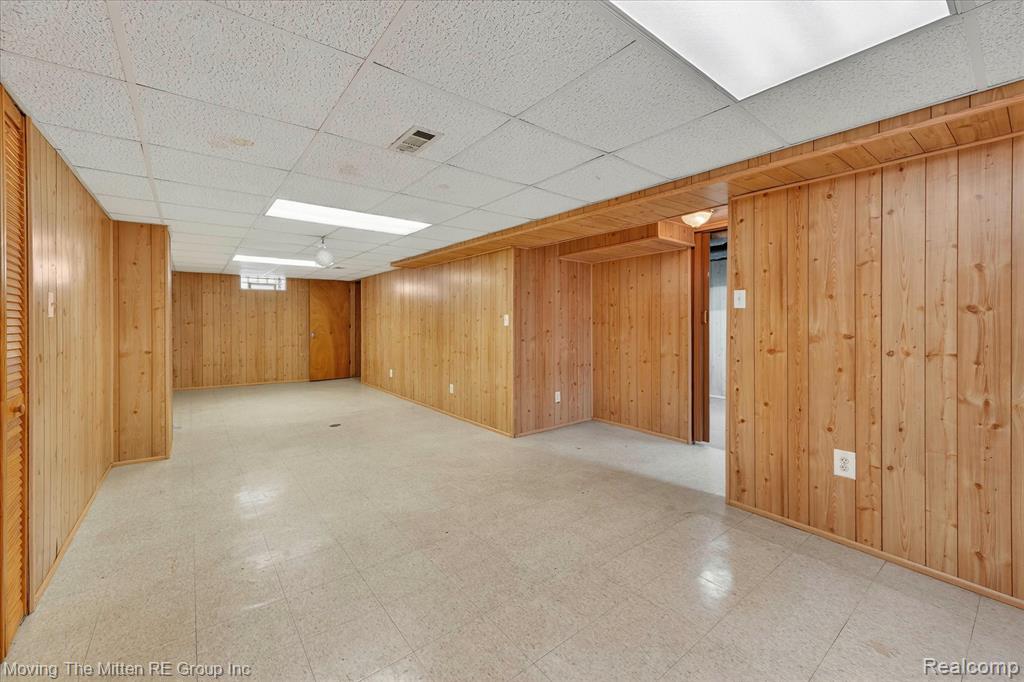 17049 Reno Street, Riverview, MI 48193 — Photo 31