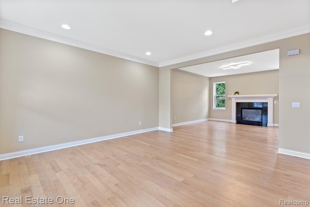 68 Biltmore Drive, Troy, MI 48084 — Photo 4