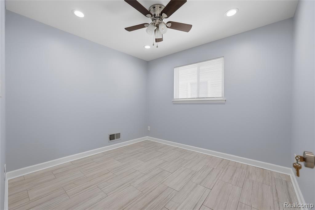 30746 Brush Street, Madison Heights, MI 48071 — Photo 13