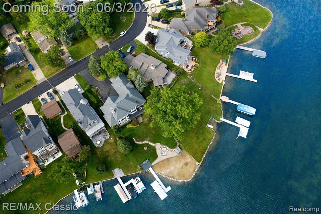 826 Wolverine Drive, Wolverine Lake, MI 48390 — Photo 5