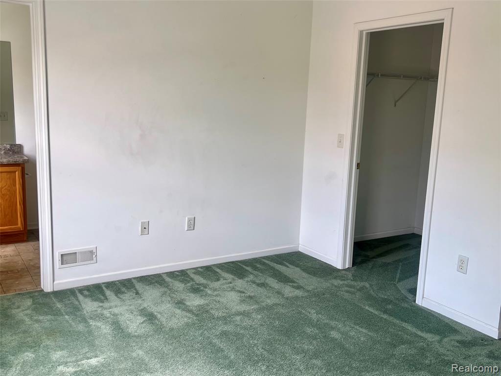 22678 Goddard Road N, Taylor, MI 48180 — Photo 21