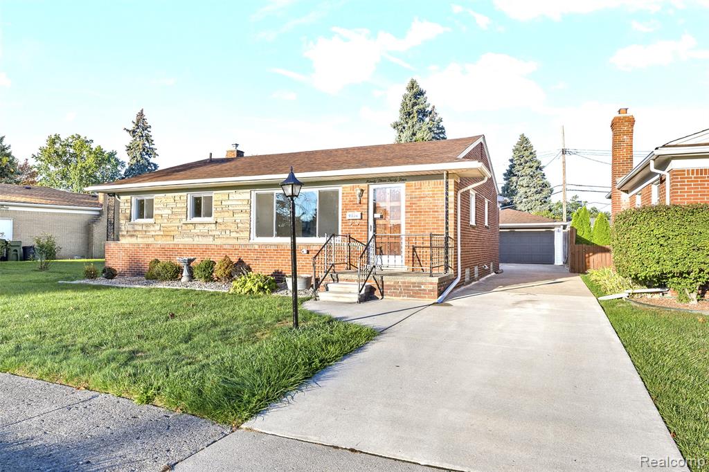 9334 N Joseph Avenue, Allen Park, MI 48101 — front exterior