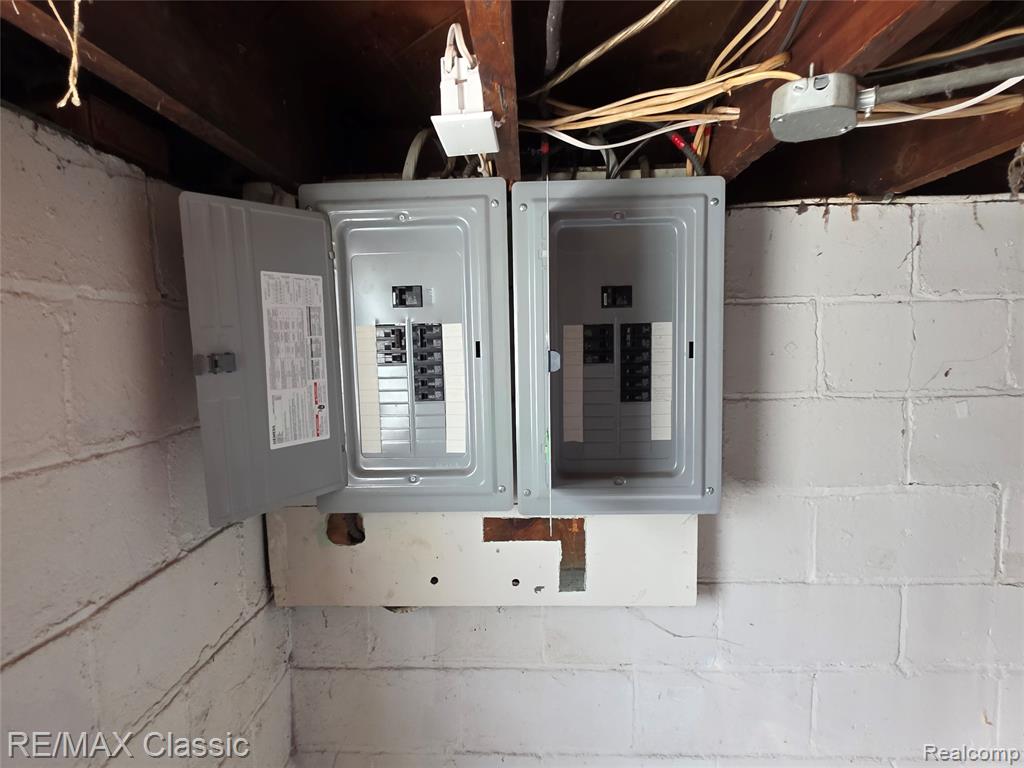 15307 Biltmore Street, Detroit, MI 48227 — Photo 24