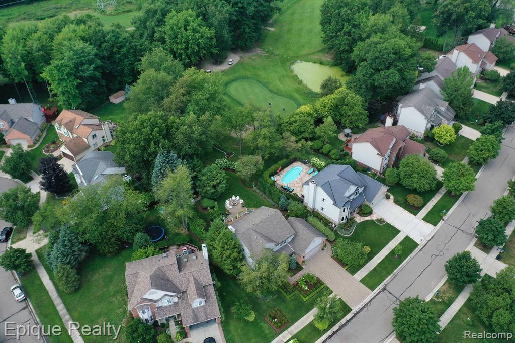 5421 Wentworth Drive, Commerce Twp, MI 48382 — Photo 25