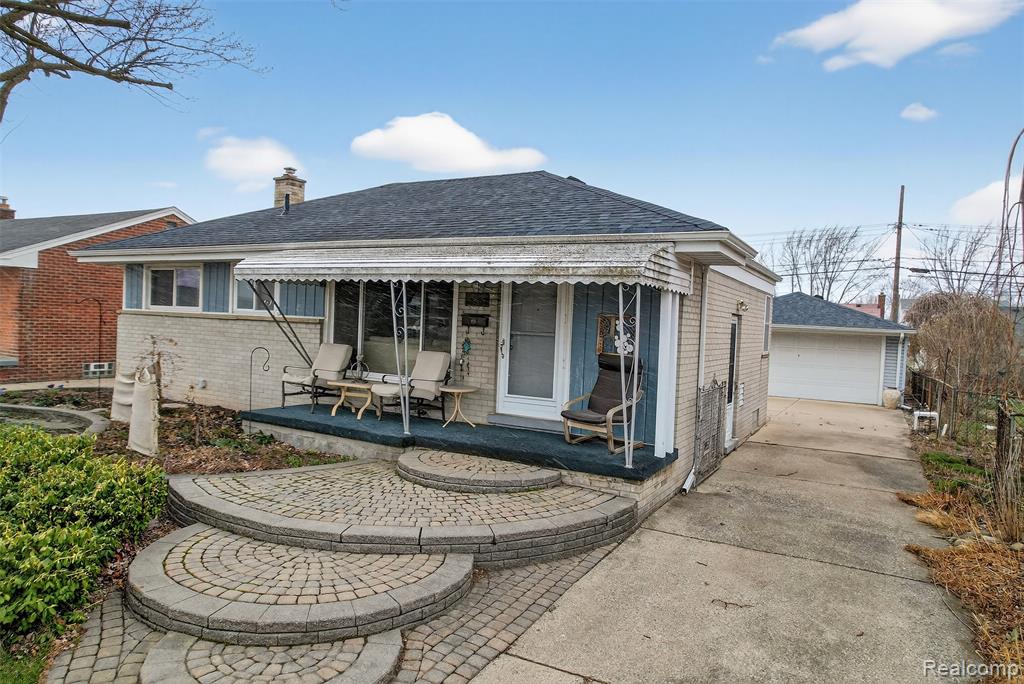 33604 Alvin Street, Garden City, MI — Photo 2
