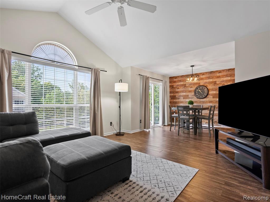 16880 DOVER Drive, 120, Northville, MI 48168 — Photo 5