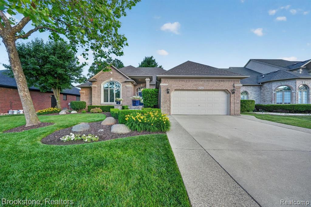 47749 Dennis Baert Drive, Macomb, MI 48044 — Photo 4