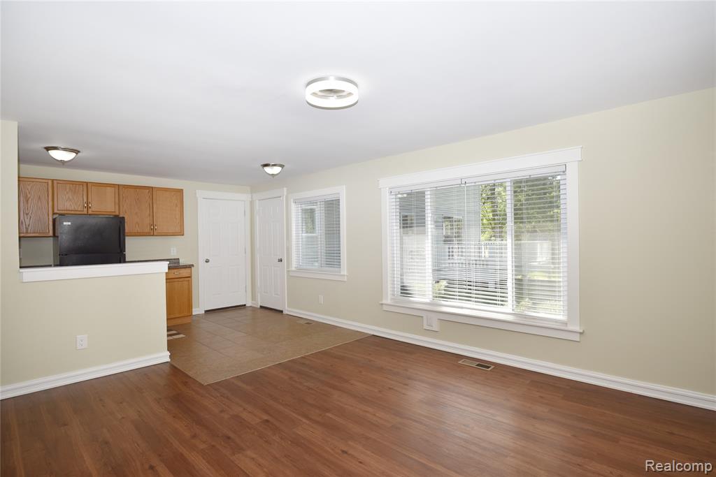 3800 Lakeview Boulevard, Orchard Lake Village, MI 48324 — Photo 29