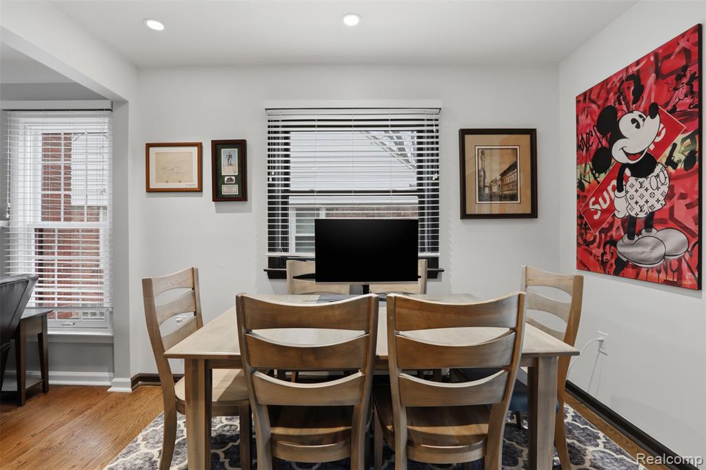 10814 Elgin Avenue, Huntington Woods, MI — Photo 9