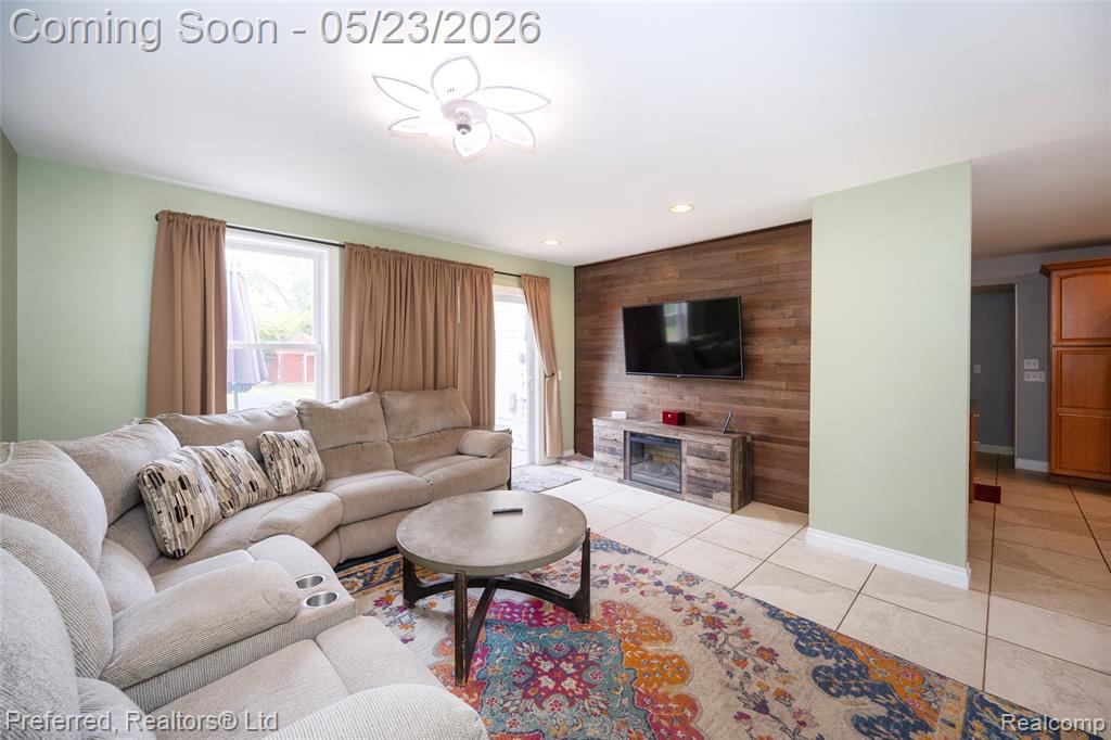 7315 Gilman Street, Westland, MI — Photo 17