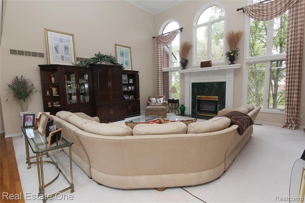 3991 Oakfield Court, Shelby Twp, MI 48316 — Photo 11